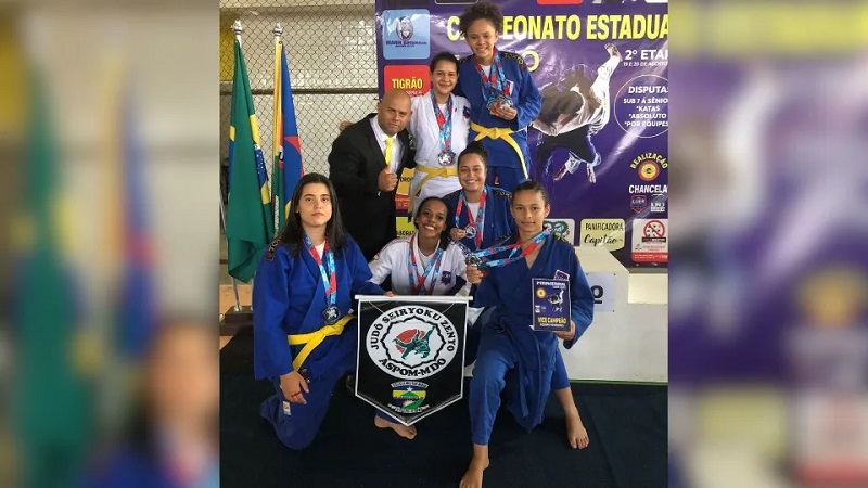 Atletas do Projeto de Judô da Polícia Mirim conquistam primeiro lugar em campeonato estadual