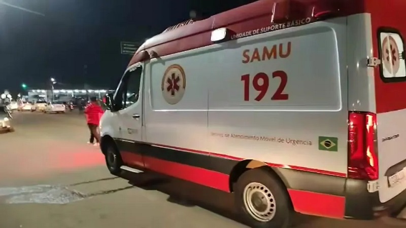 Motociclista morre dentro de ambulância após ser fechado por carro em Porto Velho